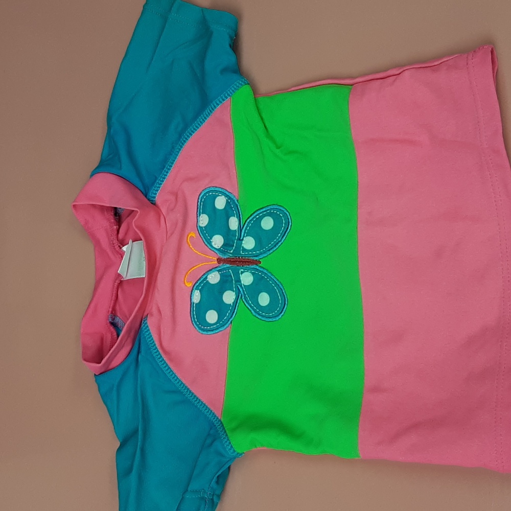 Kav Kas rash guard
